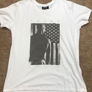 TUPAC T-SHIRT- cotton on